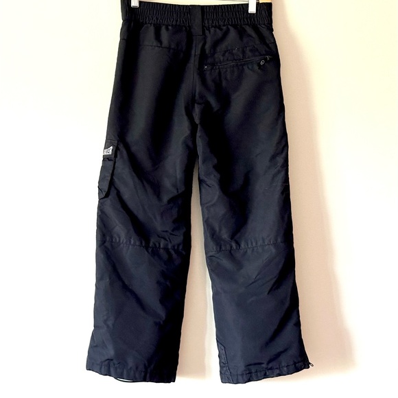 Boys Marker Ski Pants / Snowboarding Pants Black Size 10 Kids Unisex - Picture 7 of 8